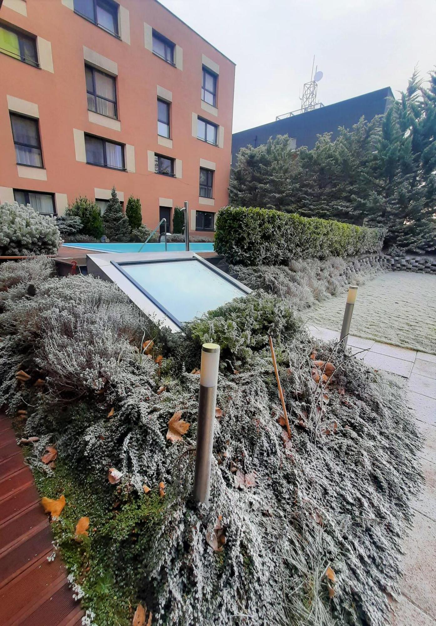 Melrose Apartments Братислава Экстерьер фото